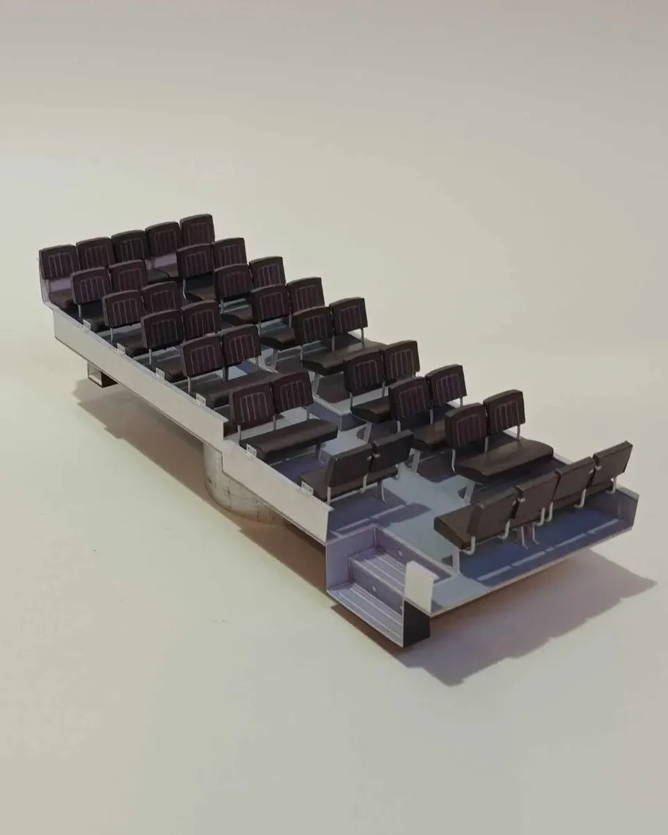 Papierový model - Skriňový prepravník osôb T815 SPO